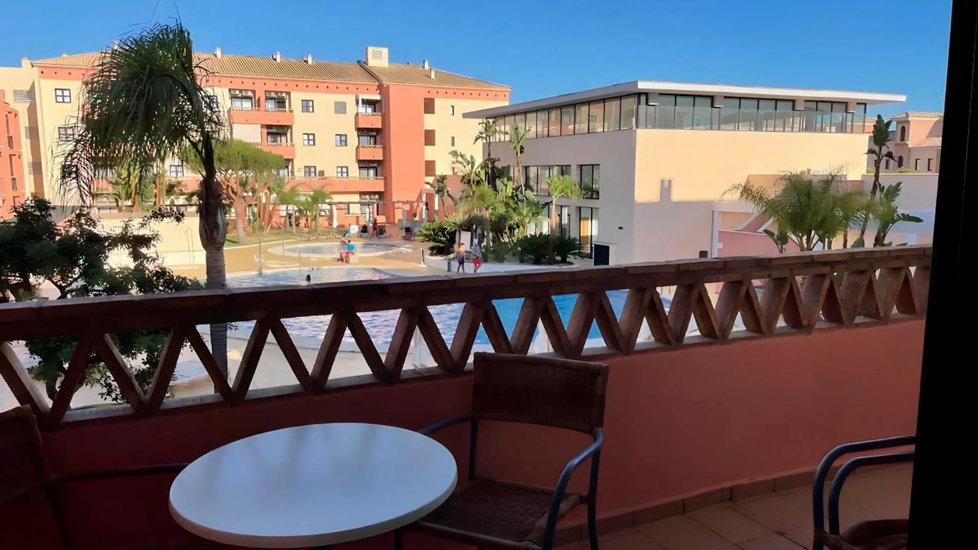 Exclusivo Apartamento Con Piscina En Zona Privada Cerca De La Playa Y Campos De Golf 蓬塔翁布里亚