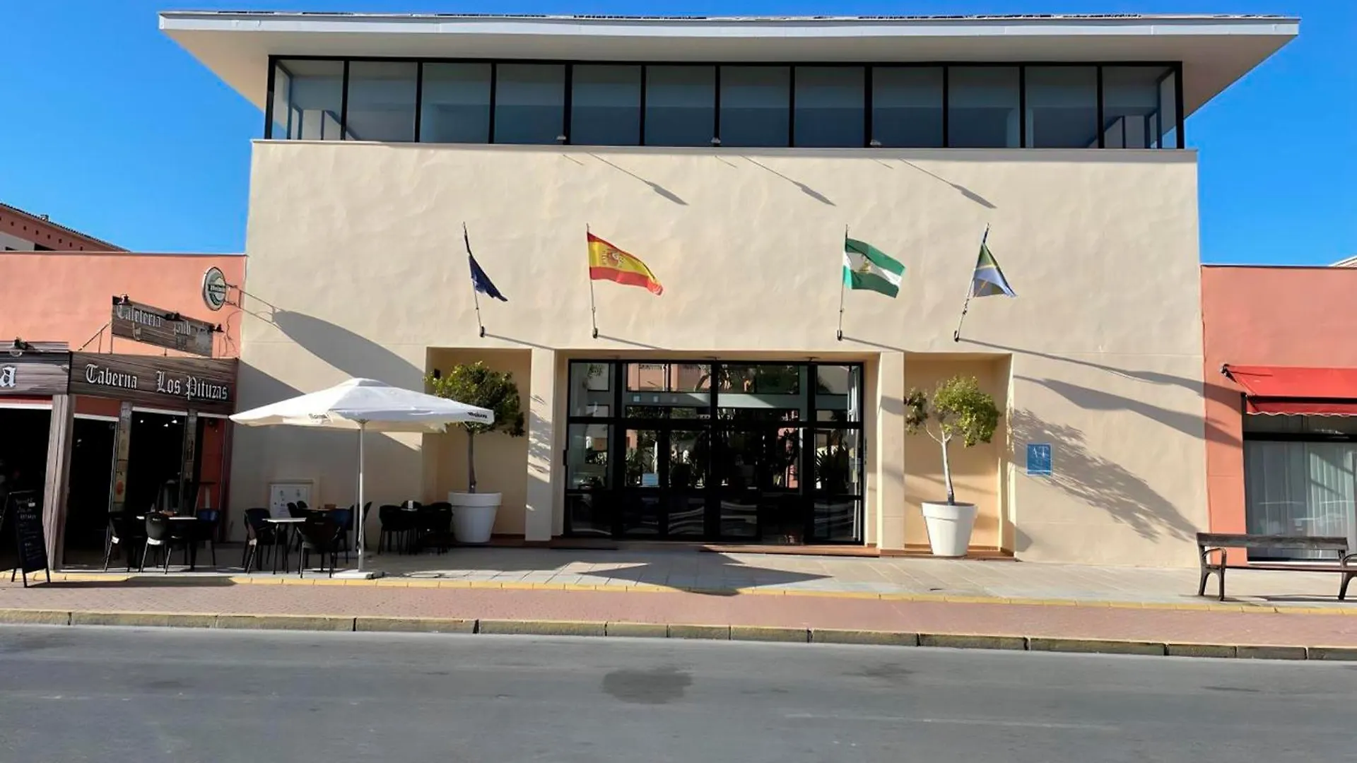 Exclusivo Apartamento Con Piscina En Zona Privada Cerca De La Playa Y Campos De Golf 蓬塔翁布里亚